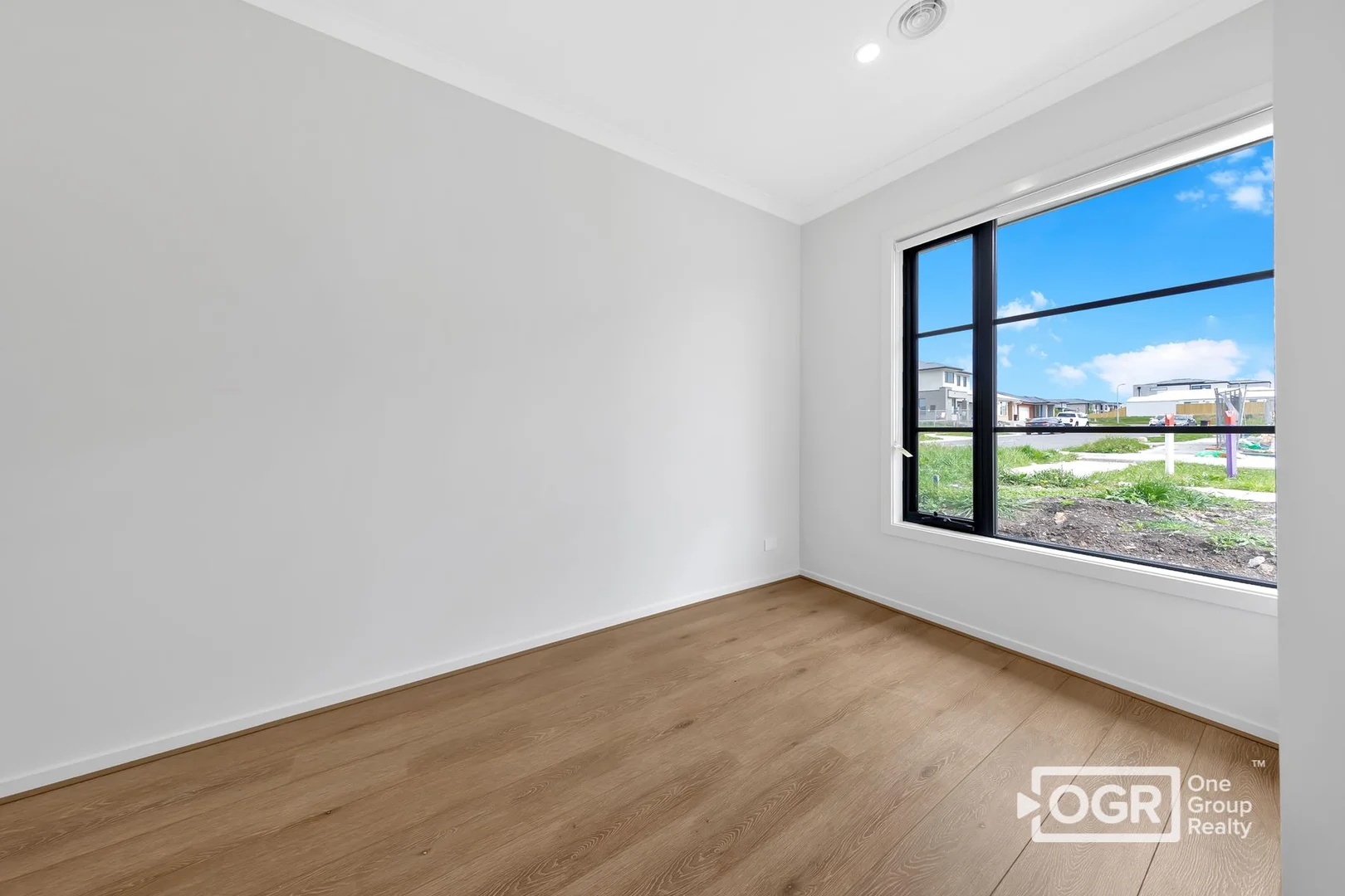 Additional image 3 of 12 Sonia Crescent, Greenvale VIC 3059
