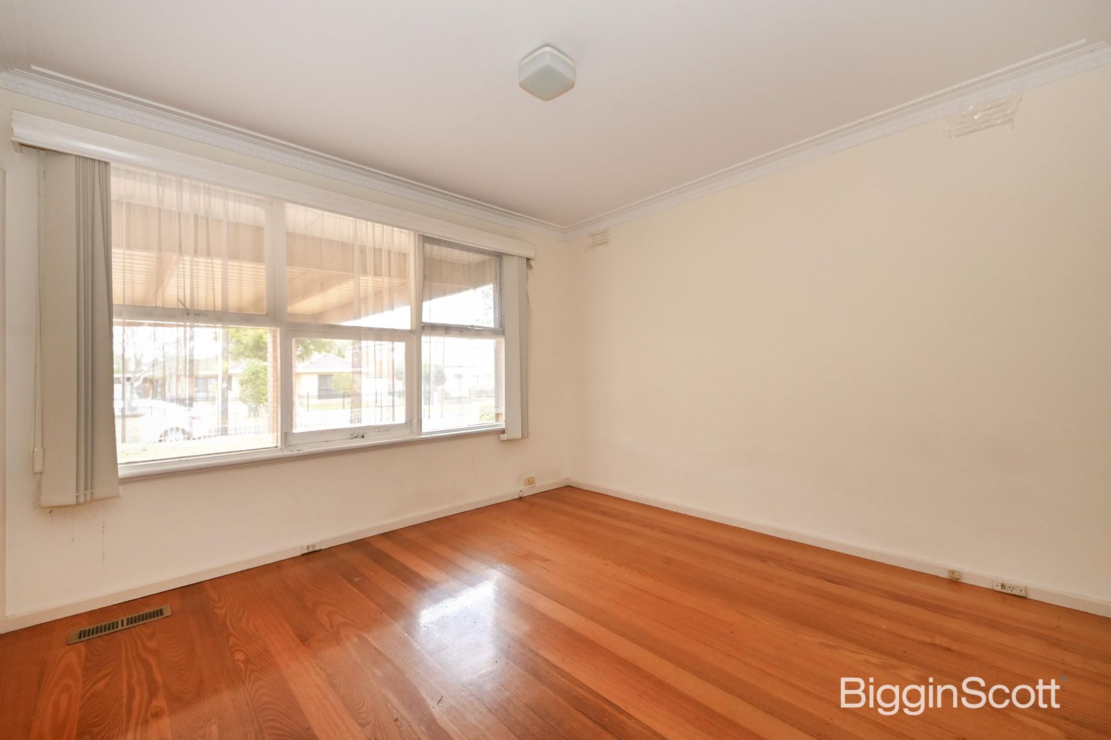 21 Nottingham Street, Glen Waverley VIC 3150 House For Rent 950 Domain