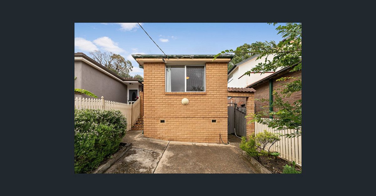 3 bedrooms House in 12 Lyall Street LEICHHARDT NSW, 2040