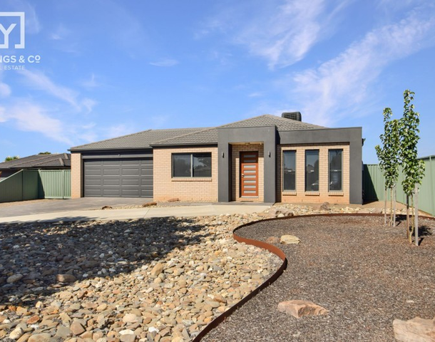 25 Banfield Avenue, Mooroopna VIC 3629