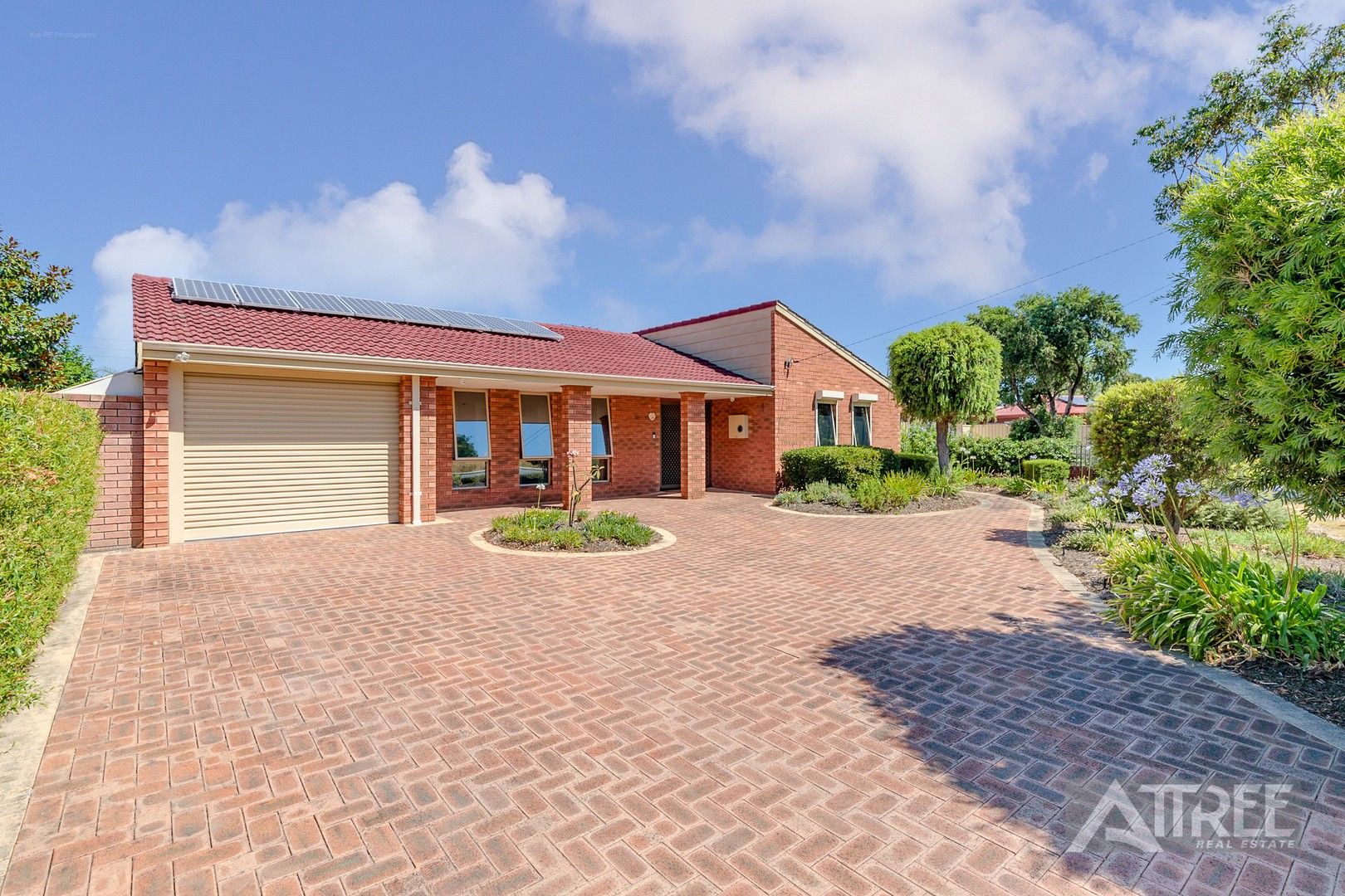 4 bedrooms House in 4 Starick Way GOSNELLS WA, 6110
