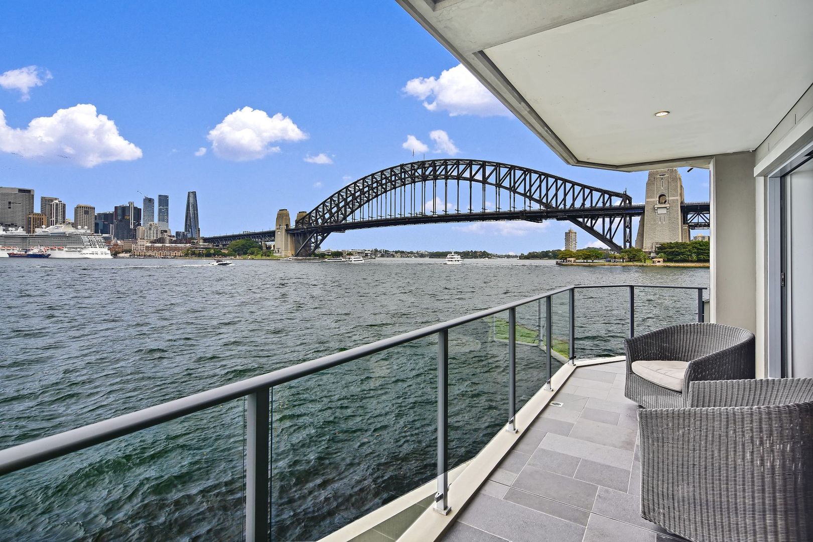 1/15 WARUDA STREET, Kirribilli NSW 2061, Image 2