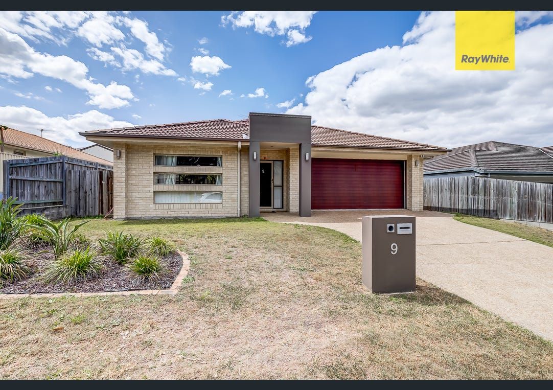 5 bedrooms House in 9 Harvey Place CALAMVALE QLD, 4116