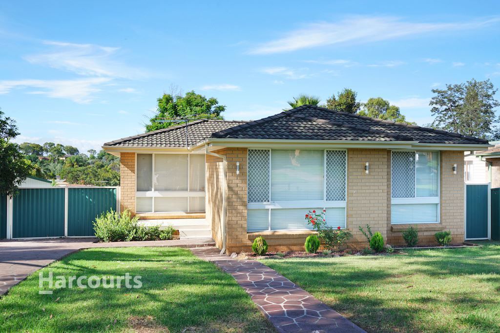 58 Chasselas Ave, Eschol Park NSW 2558, Image 0