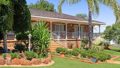 Picture of 2 Centenary Place, TEMORA NSW 2666