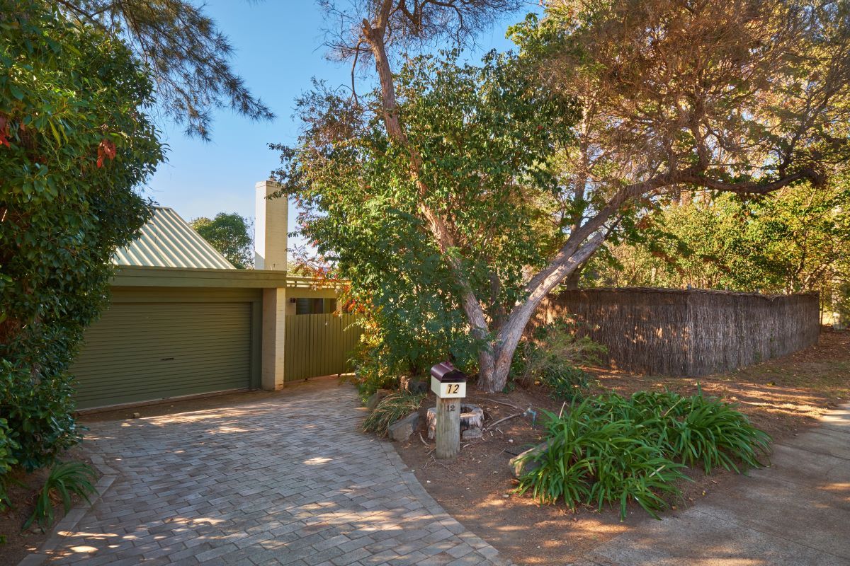 12 Perry Drive, Chapman ACT 2611, Image 0