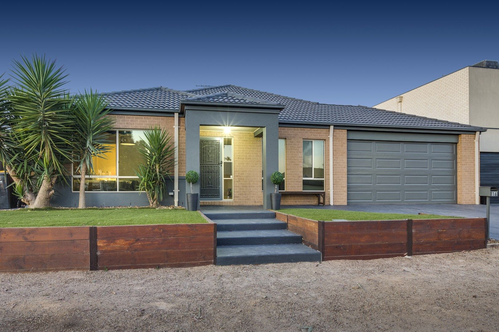 16 Melfin Drive, Hillside VIC 3037, Image 0