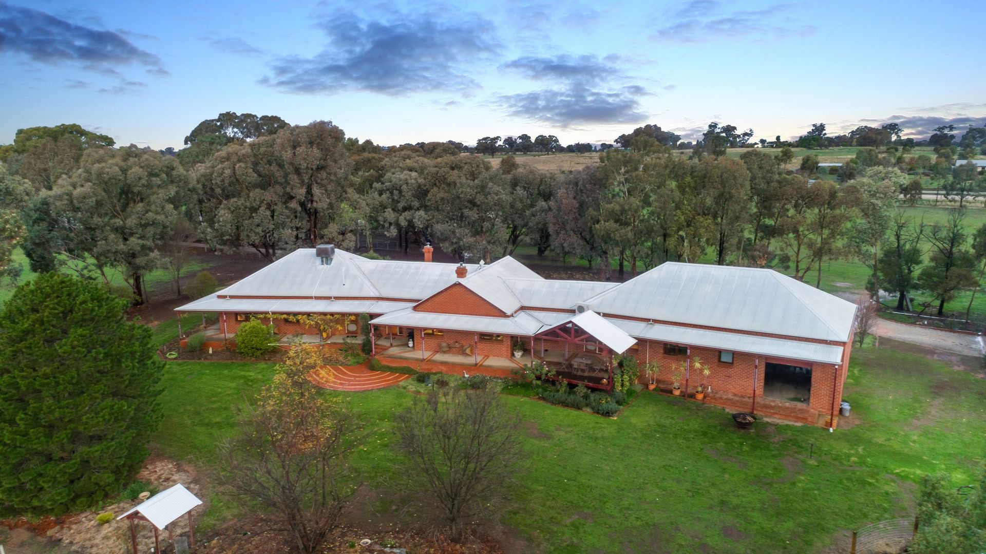 209 Axedale-Goornong Road, Axedale VIC 3551, Image 2