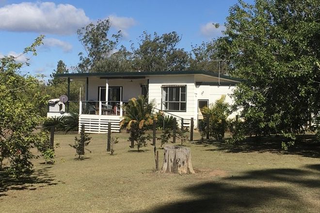 Picture of 240 Martin Crescent, BENARKIN NORTH QLD 4314