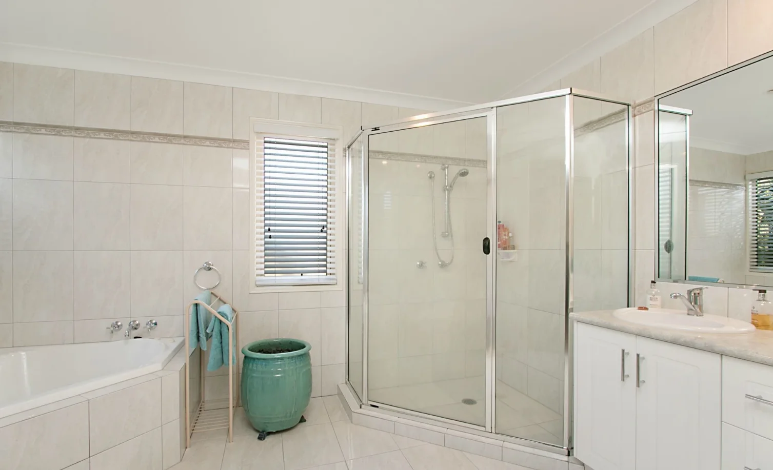 Additional image 7 of 294 Ron Penhaligon Way, Robina QLD 4226