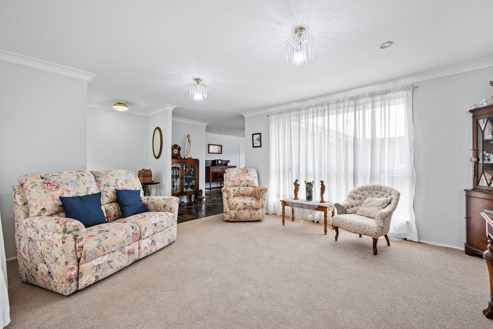 9 Malbec Place, Eschol Park NSW 2558, Image 1