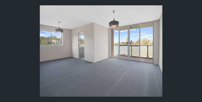 2 bedrooms Apartment / Unit / Flat in 10/16 Eaton Street NEUTRAL BAY NSW, 2089