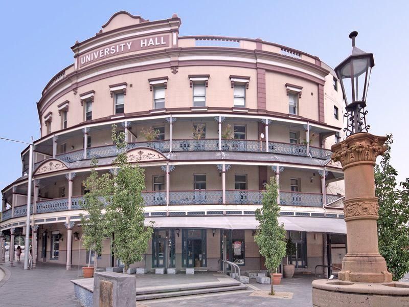 Studio in 317/2-12 Glebe Point Road, GLEBE NSW, 2037