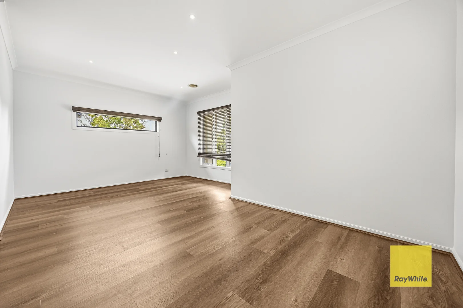 Additional image 8 of 258 Sanctuary Lakes North Boulevard, Point Cook VIC 3030