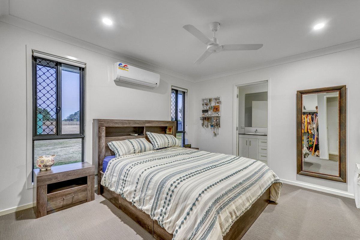 29-31 Adelong Avenue, Thagoona QLD 4306, Image 2