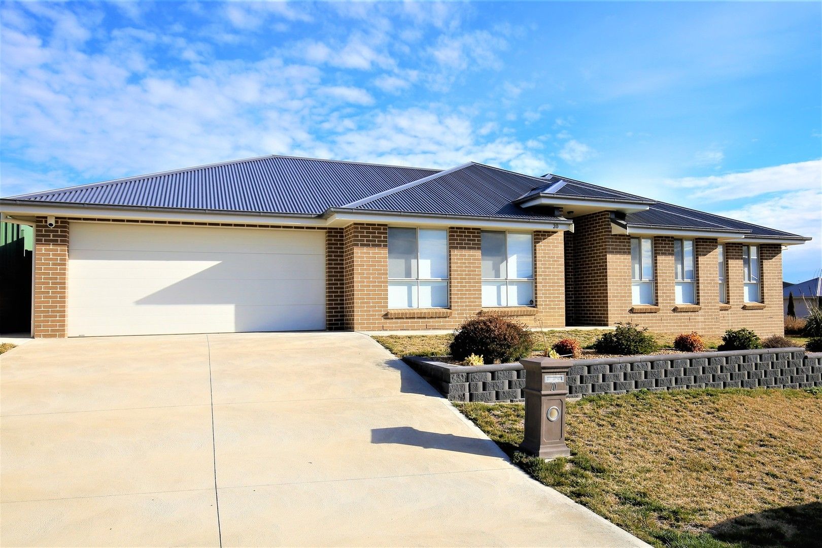 4 bedrooms House in 20 McGirr Street LLANARTH NSW, 2795