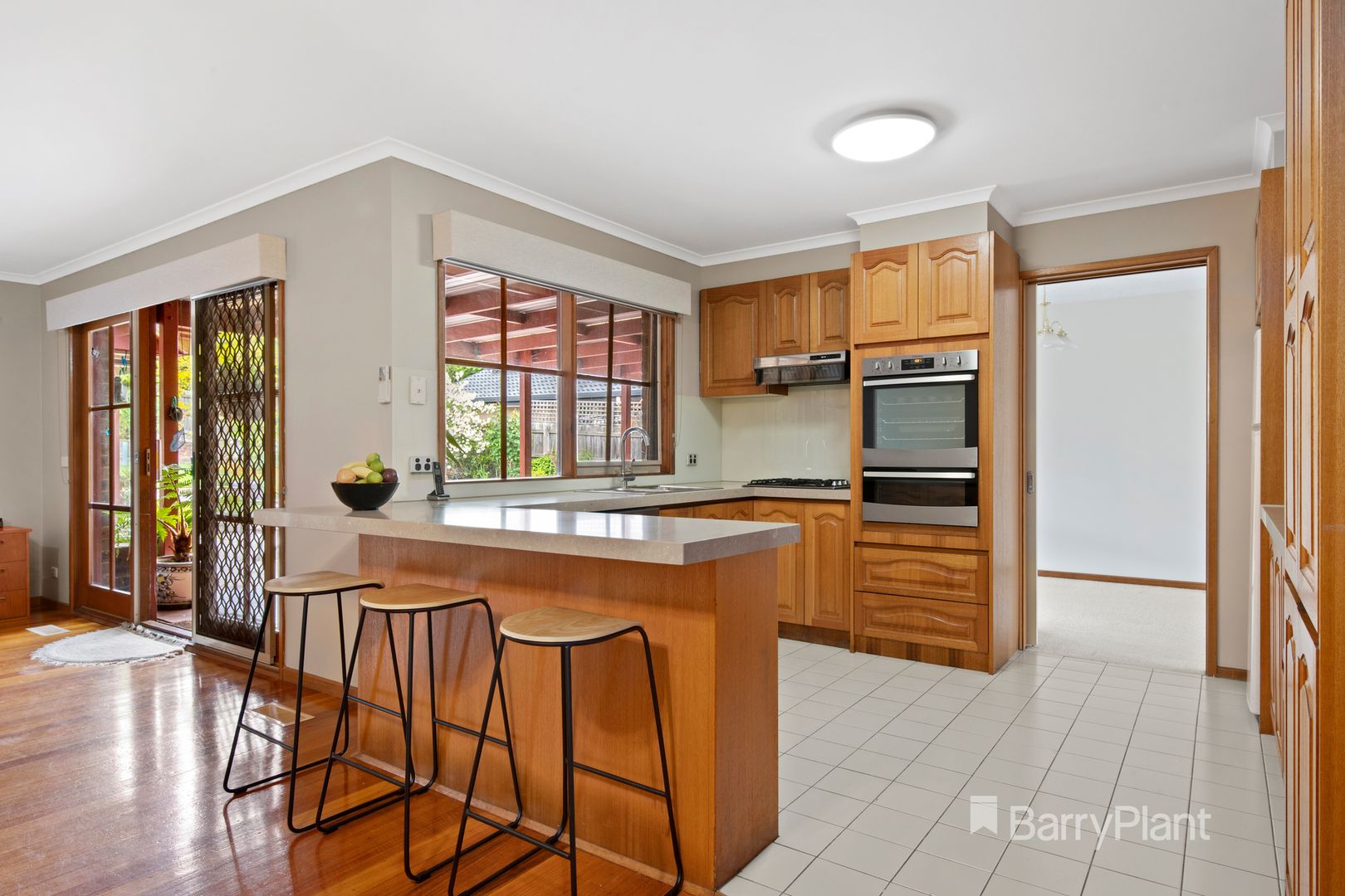 83 Lakeview Drive, Lilydale VIC 3140, Image 2