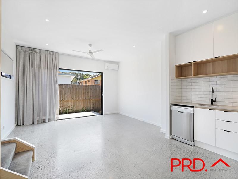 2 bedrooms Townhouse in 3/83 Falconer Street SOUTHPORT QLD, 4215