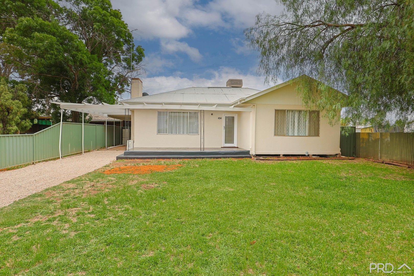 3 bedrooms House in 454 McEdward Street BIRDWOODTON VIC, 3505