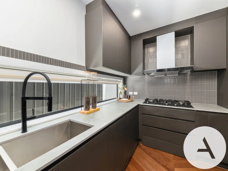 Additional image 8 of 67 Cygnet Crescent, Red Hill ACT 2603