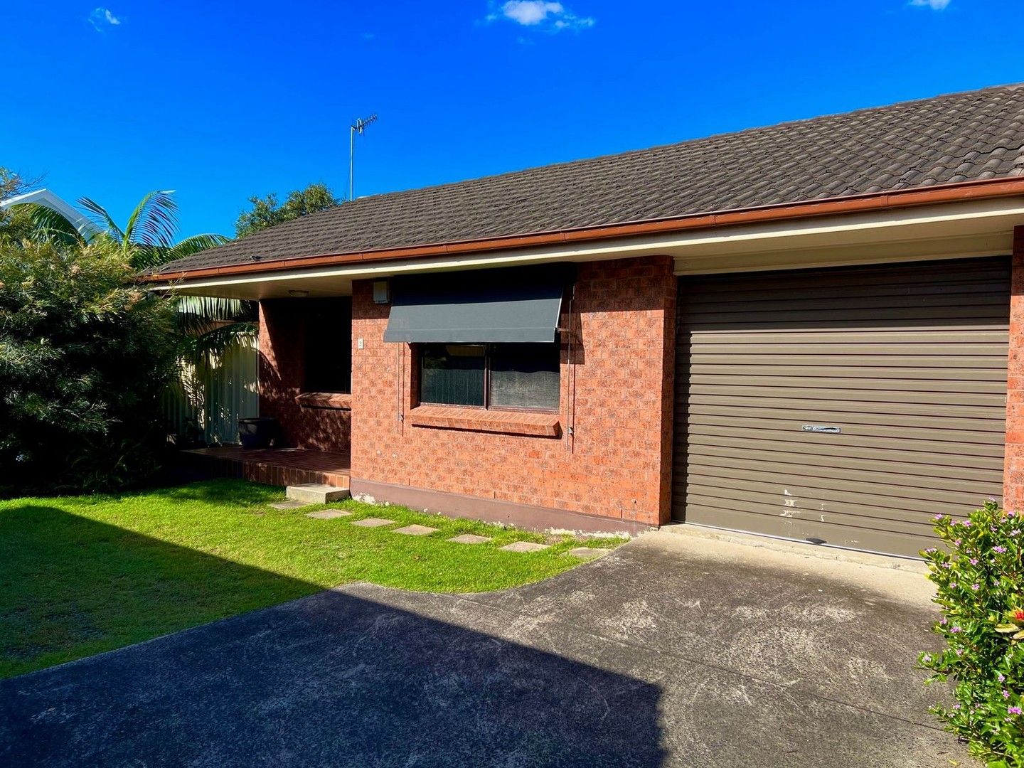 2 bedrooms Apartment / Unit / Flat in 3/90-92 Thompson LONG JETTY NSW, 2261