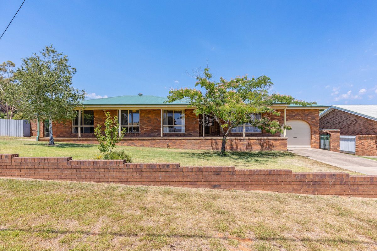 12 Coreinbob Street, Ladysmith NSW 2652, Image 1