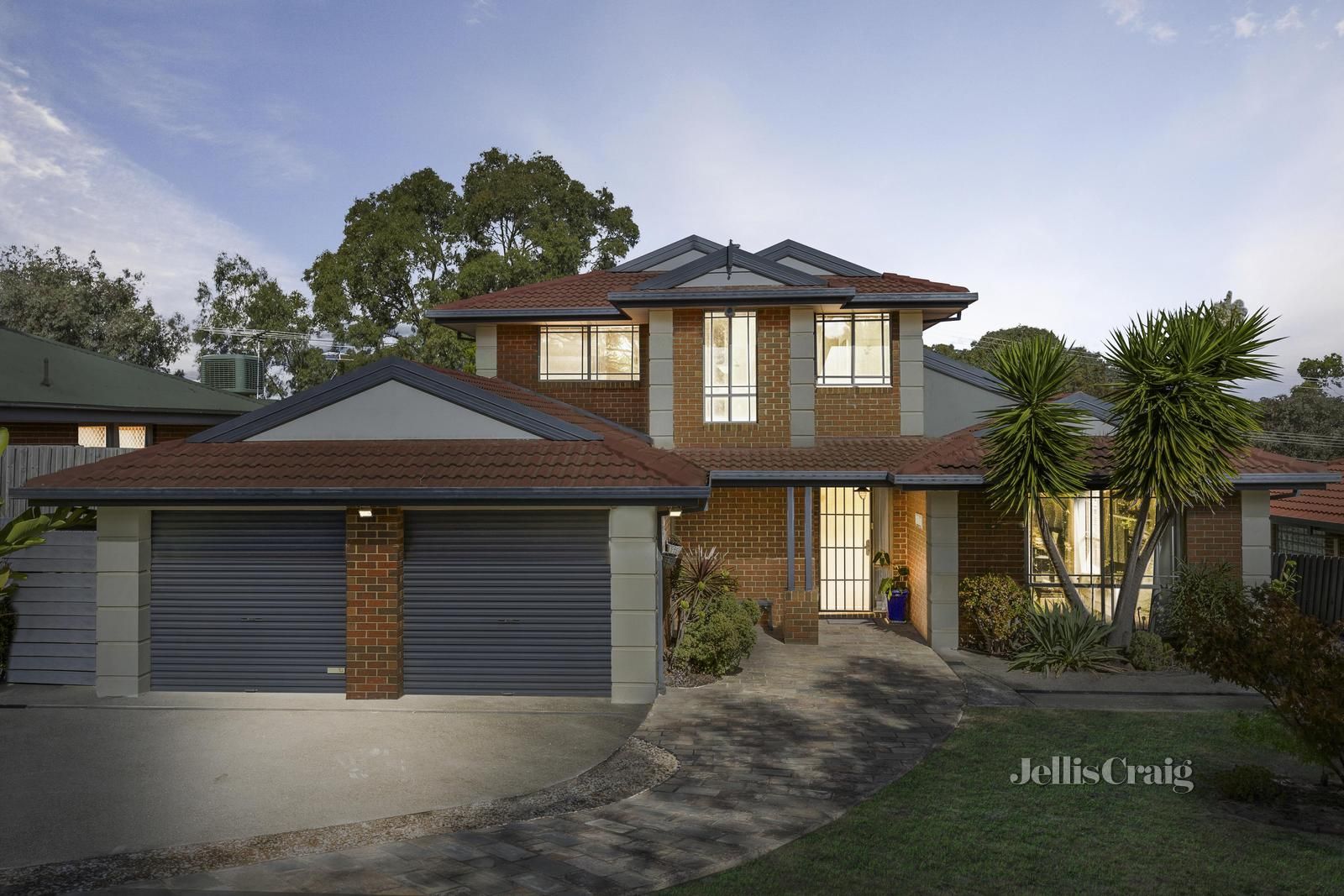 10 Gallery Gate Road, Yallambie VIC 3085, Image 2