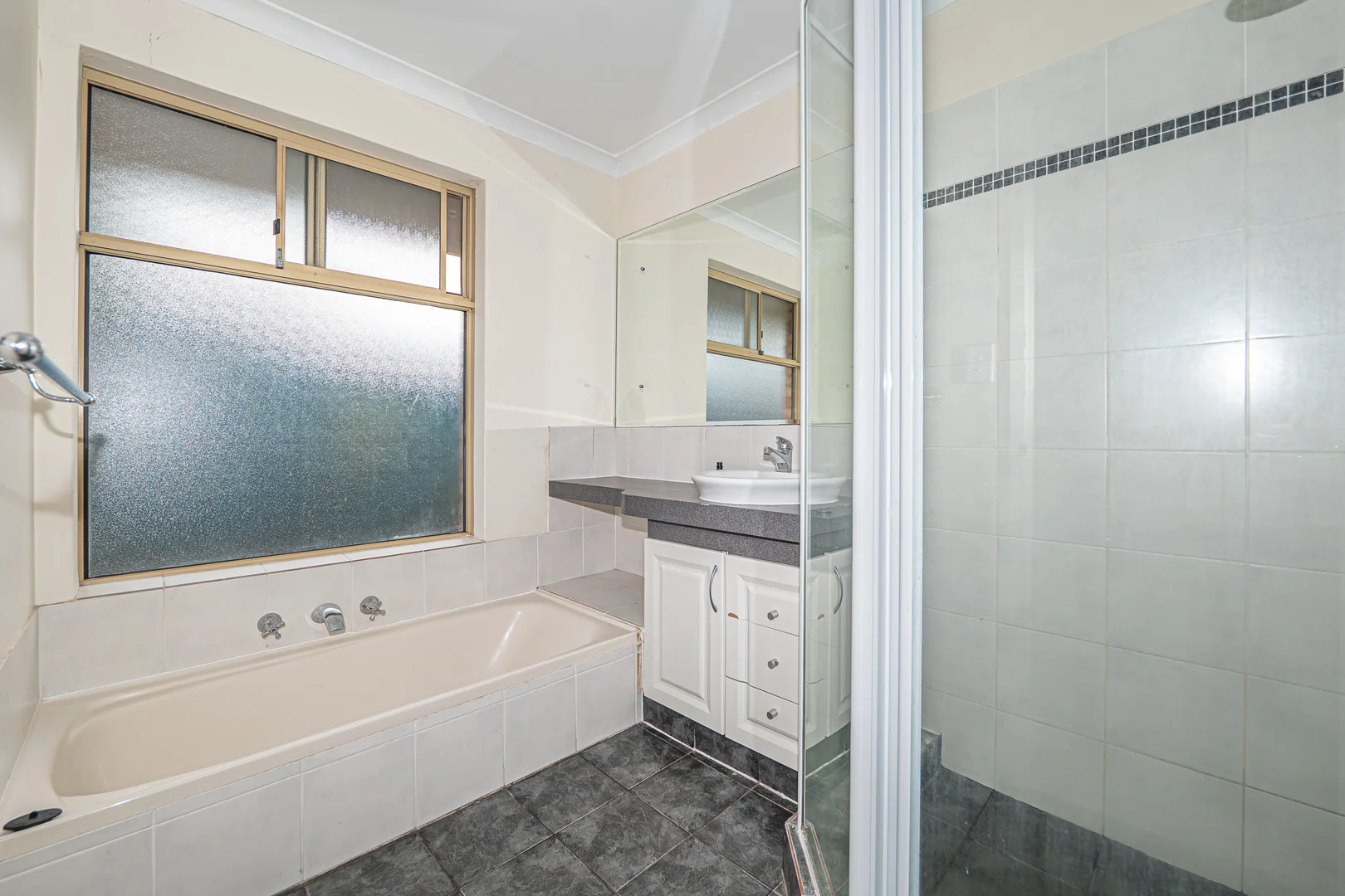Additional image 12 of 13 Glenarber Way, Willetton WA 6155