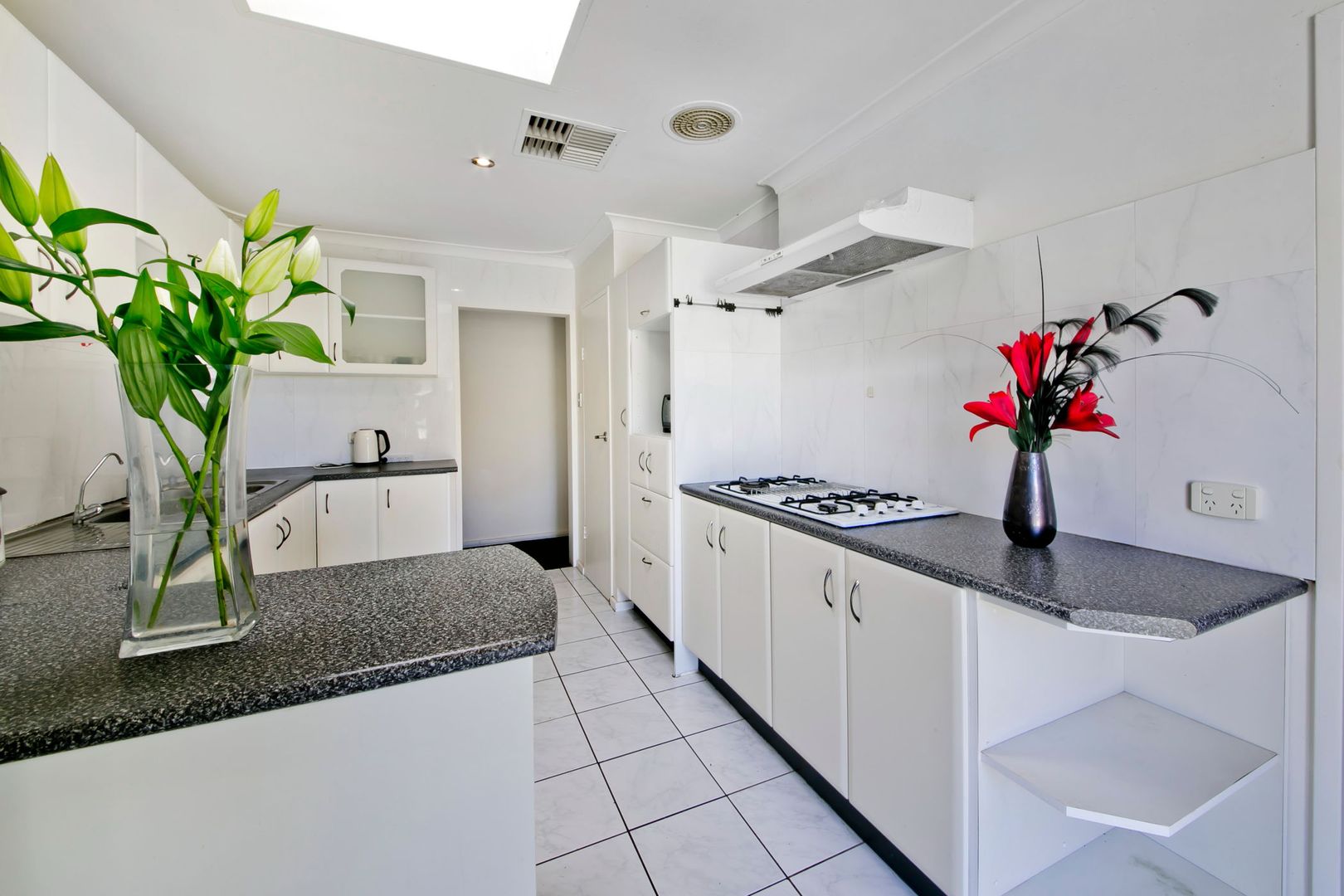 41 Kurrajong Place Greenwood Wa 6024 House For Rent