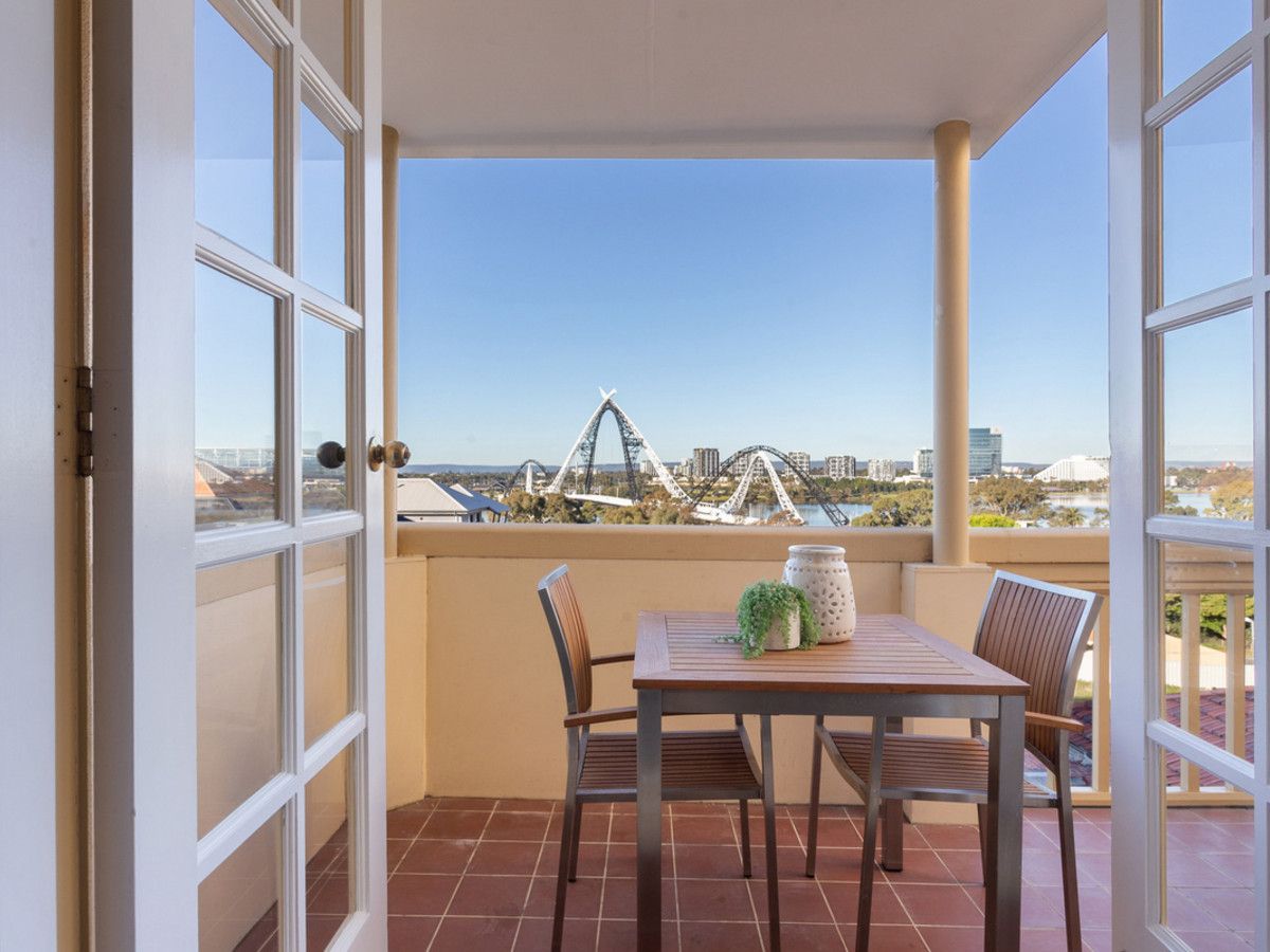2 bedrooms Apartment / Unit / Flat in 56/22 Nile Street EAST PERTH WA, 6004