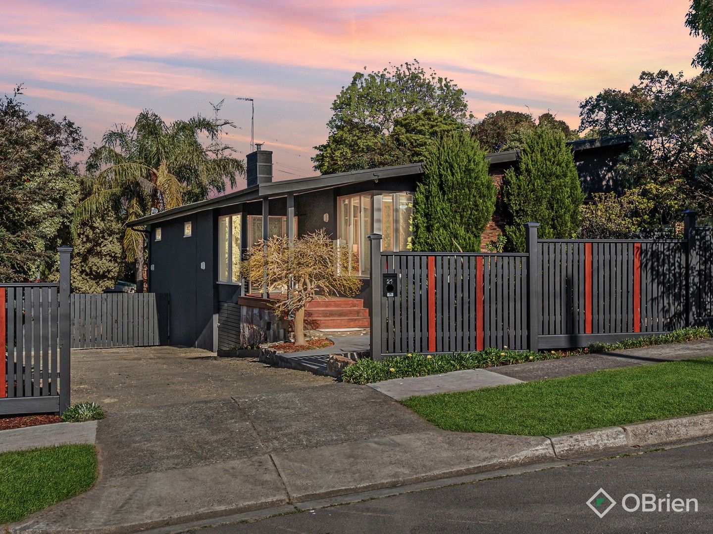 21 Warnes Road, Mitcham VIC 3132, Image 0