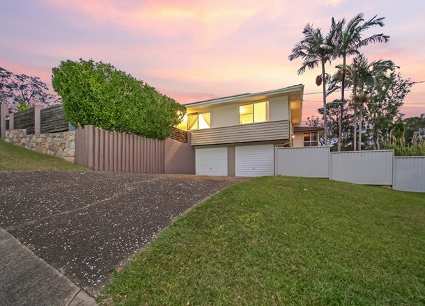 2 Tuttumburra Court, Ferny Hills QLD 4055