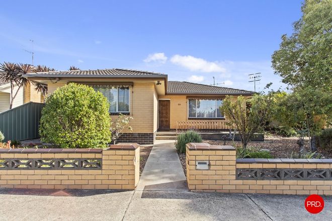 Picture of 51 Holdsworth Road, LONG GULLY VIC 3550
