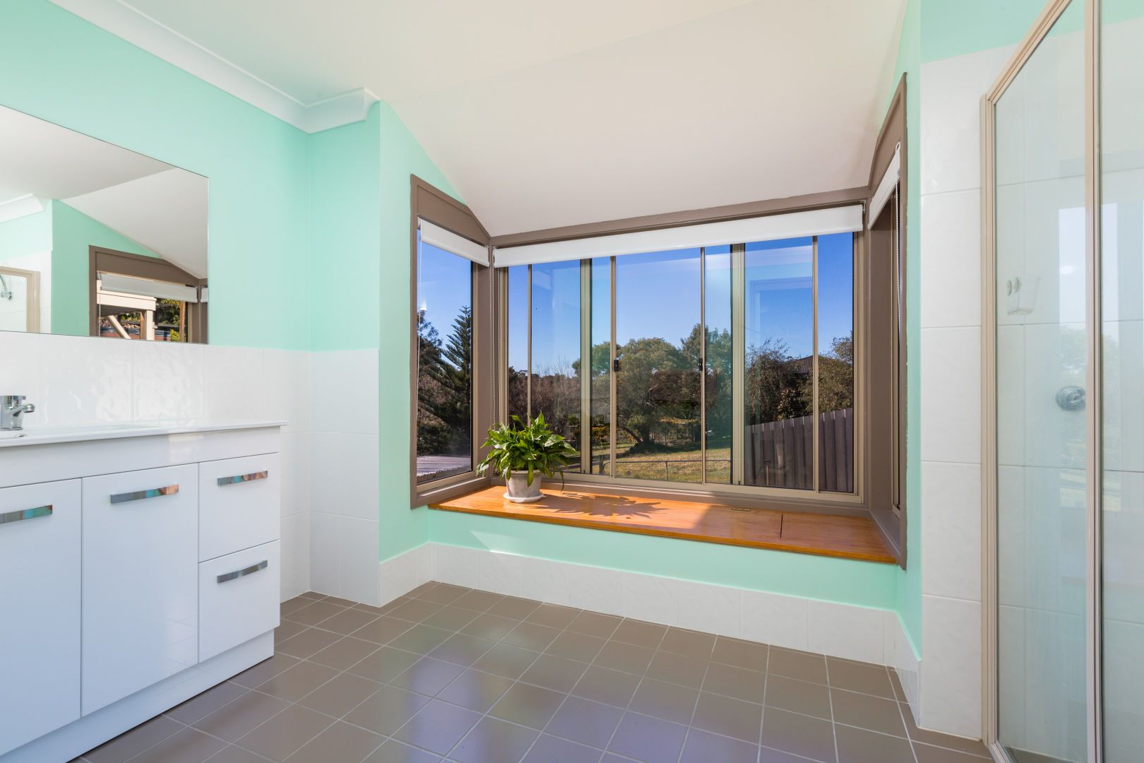 8 Crinum Place, Catalina NSW 2536, Image 2