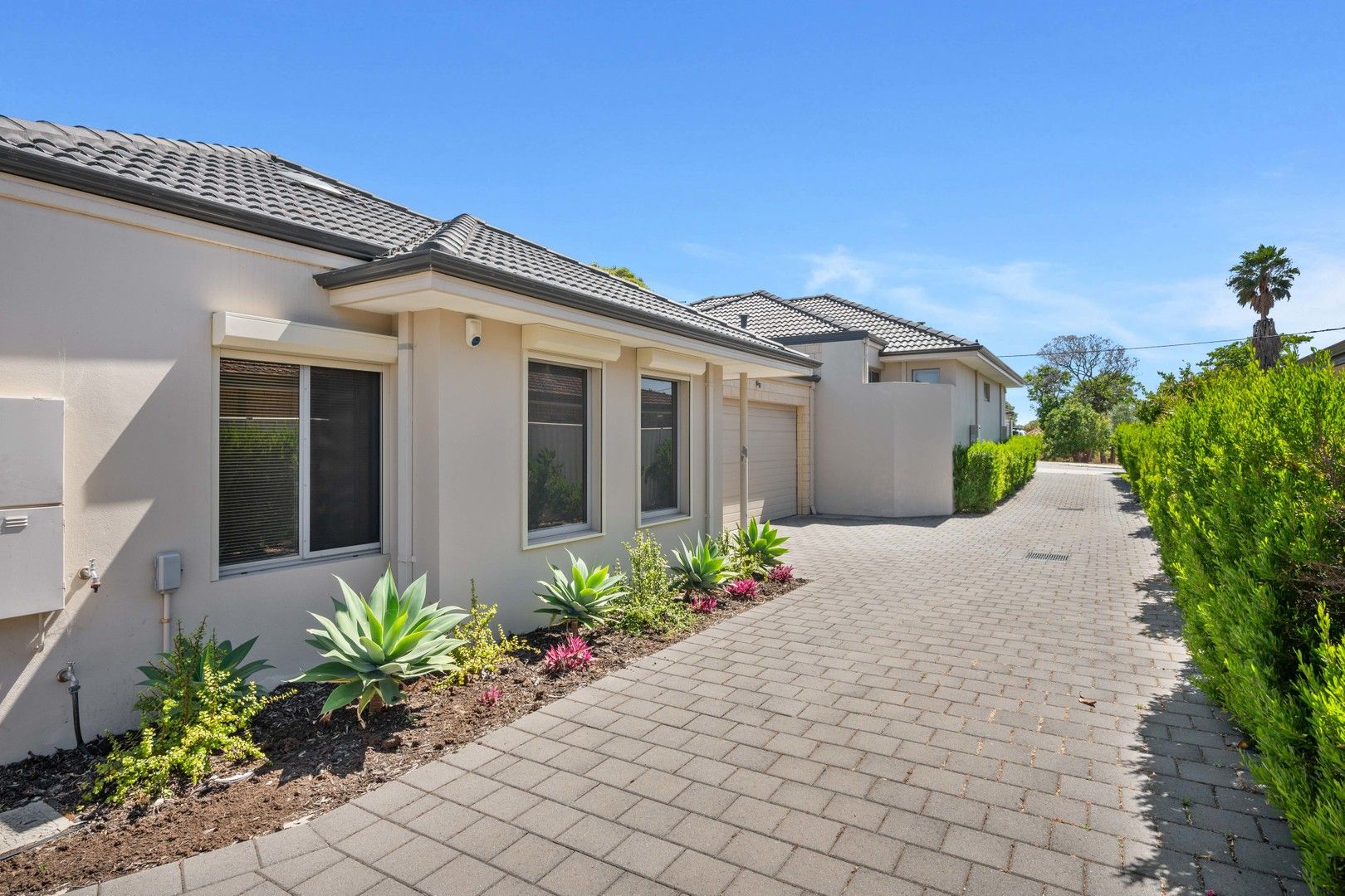 3 bedrooms Villa in 11B Kimbara Street NOLLAMARA WA, 6061