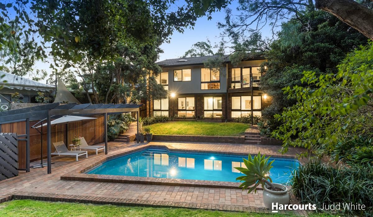 310 Lawrence Road, Mount Waverley VIC 3149, Image 0