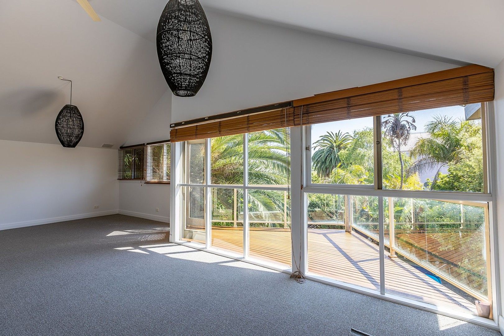 6 bedrooms House in 106 Gardenvale Rd GARDENVALE VIC, 3185