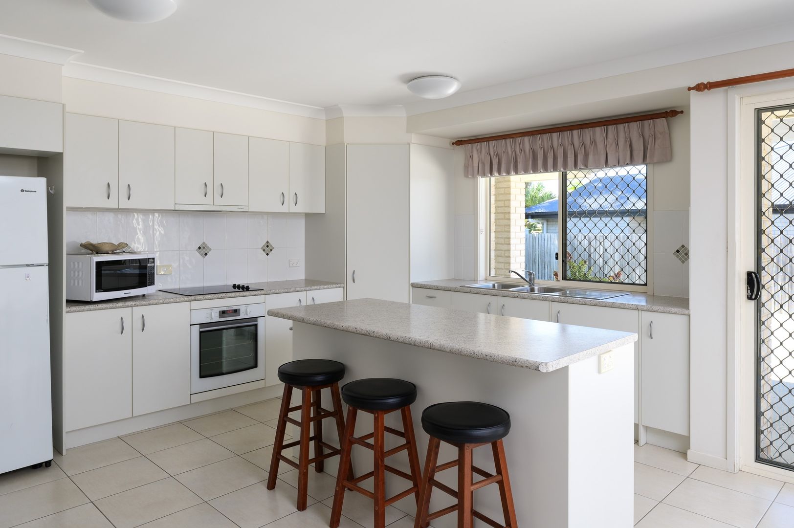 24 Banksia Avenue, Tin Can Bay QLD 4580, Image 1