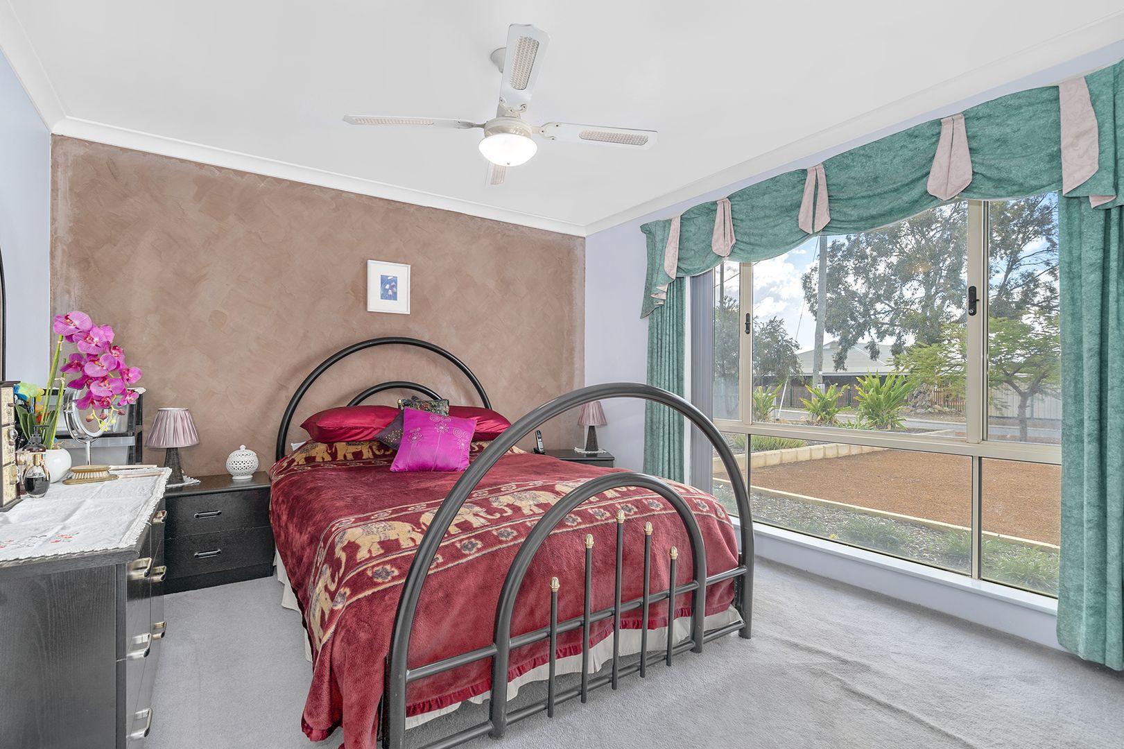 5 Begonia Court, Strathalbyn WA 6530, Image 2