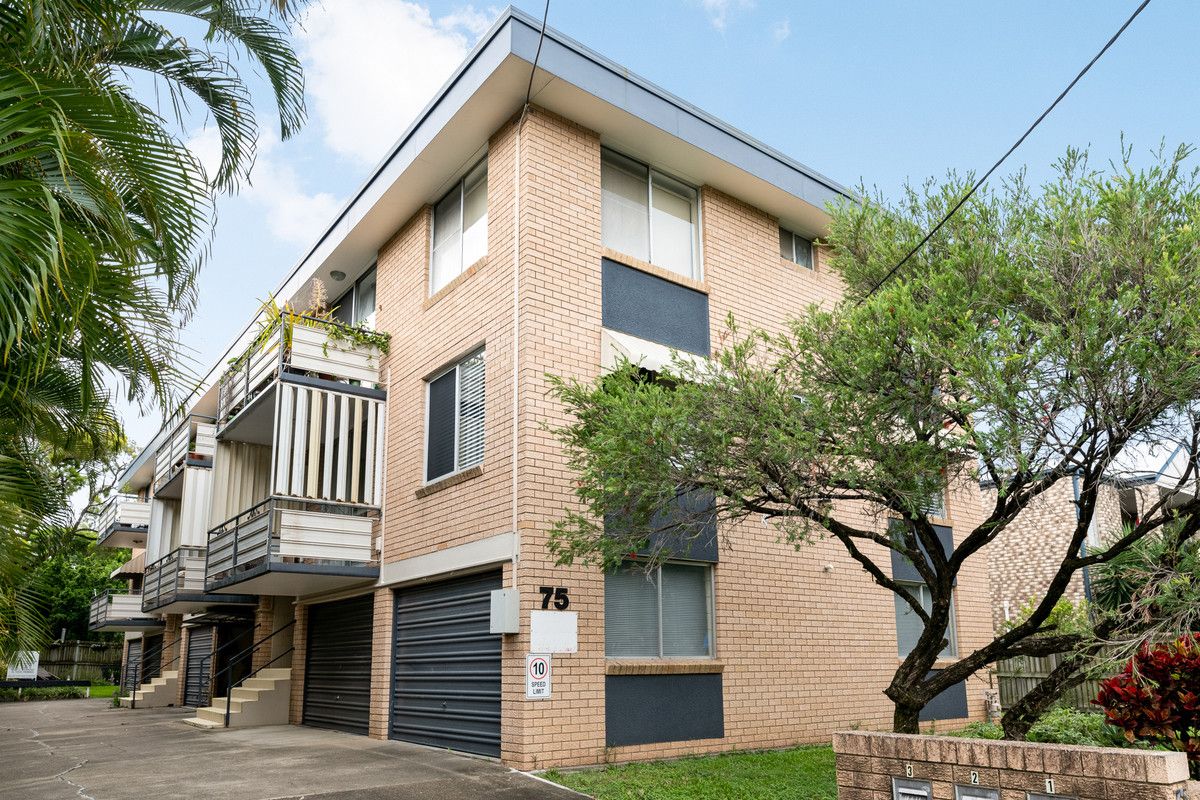 2 bedrooms Apartment / Unit / Flat in 2/75 Jellicoe Street COORPAROO QLD, 4151