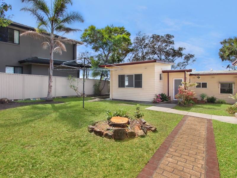 129 The Corso, Gorokan NSW 2263, Image 1