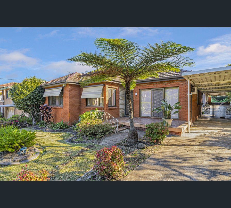 3 bedrooms House in 2 Baird Street SEFTON NSW, 2162