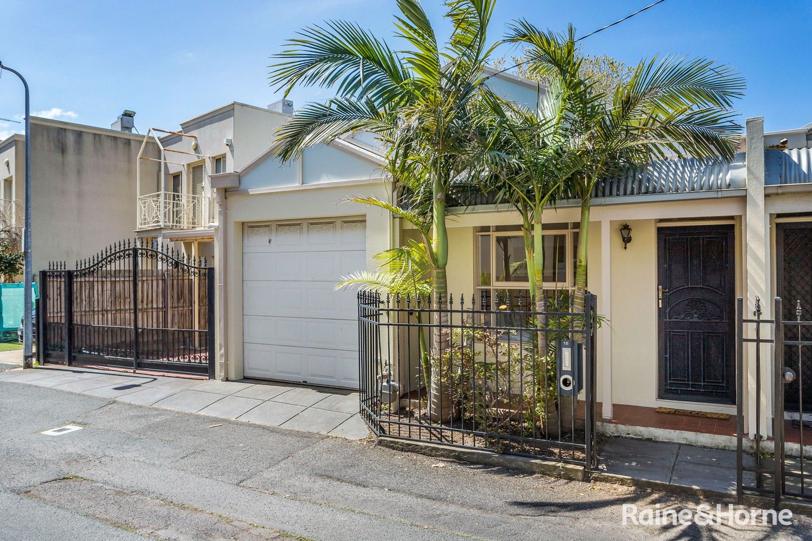 16 Goss Terrace, Williamstown VIC 3016, Image 1