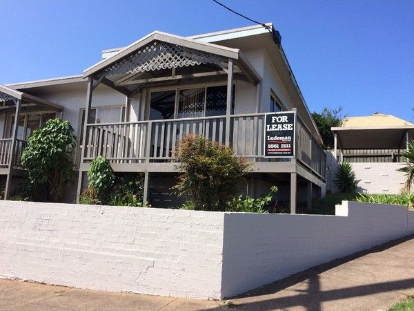 2 bedrooms Apartment / Unit / Flat in 1/245 Moore Street WARRNAMBOOL VIC, 3280