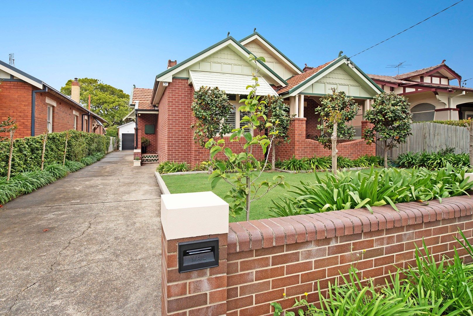 17 Silsoe Street, Hamilton South NSW 2303, Image 0