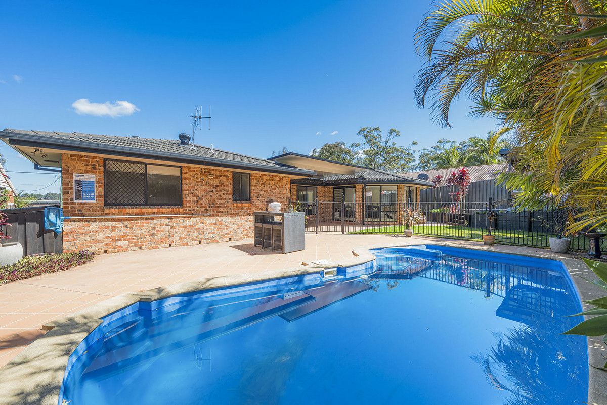 4 bedrooms House in 12 Petostrum Place PORT MACQUARIE NSW, 2444