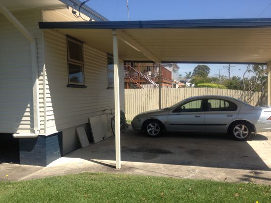 1 bedrooms Apartment / Unit / Flat in 3/24 Errol Avenue PARADISE POINT QLD, 4216