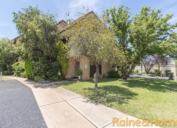 2/144 Bourke Street, Dubbo NSW 2830