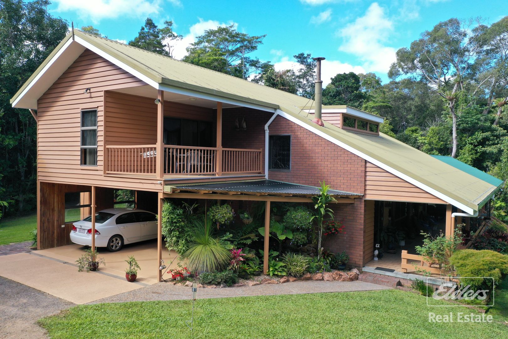 Property Report For 22 Winfield Road Lake Eacham Qld 4884