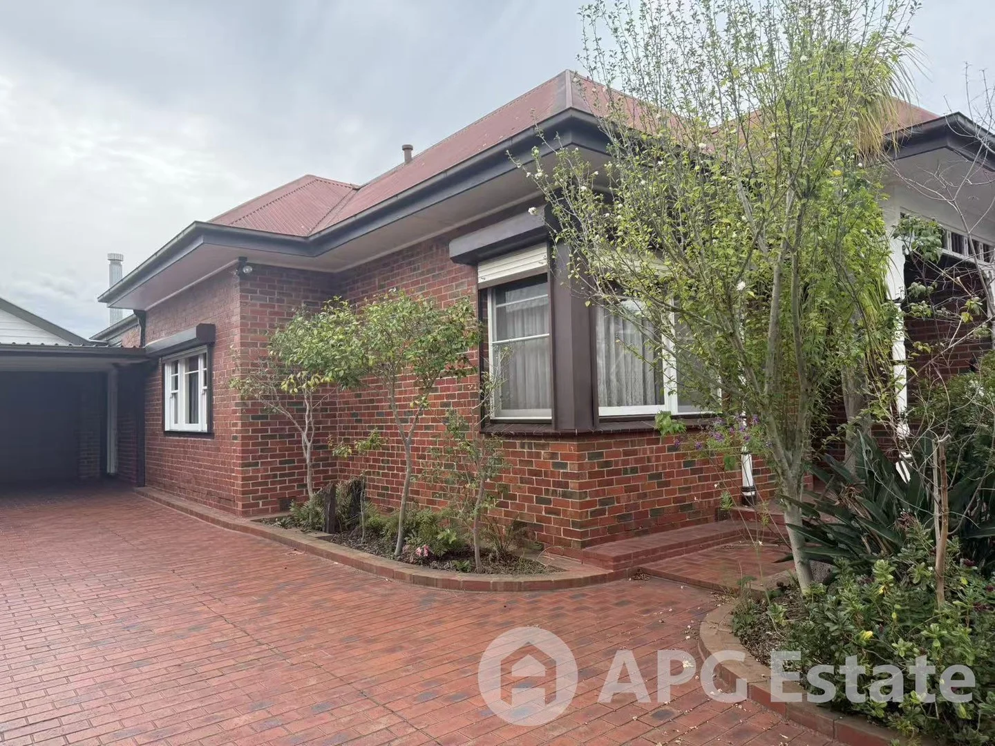 Primary image of 15 Bower Street, Northcote VIC 3070